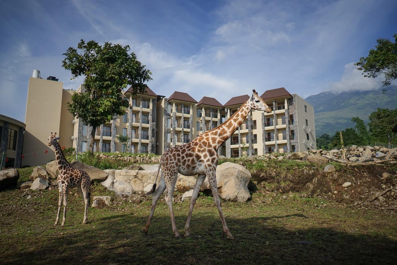Baobab Safari Resort Prigen Exterior foto