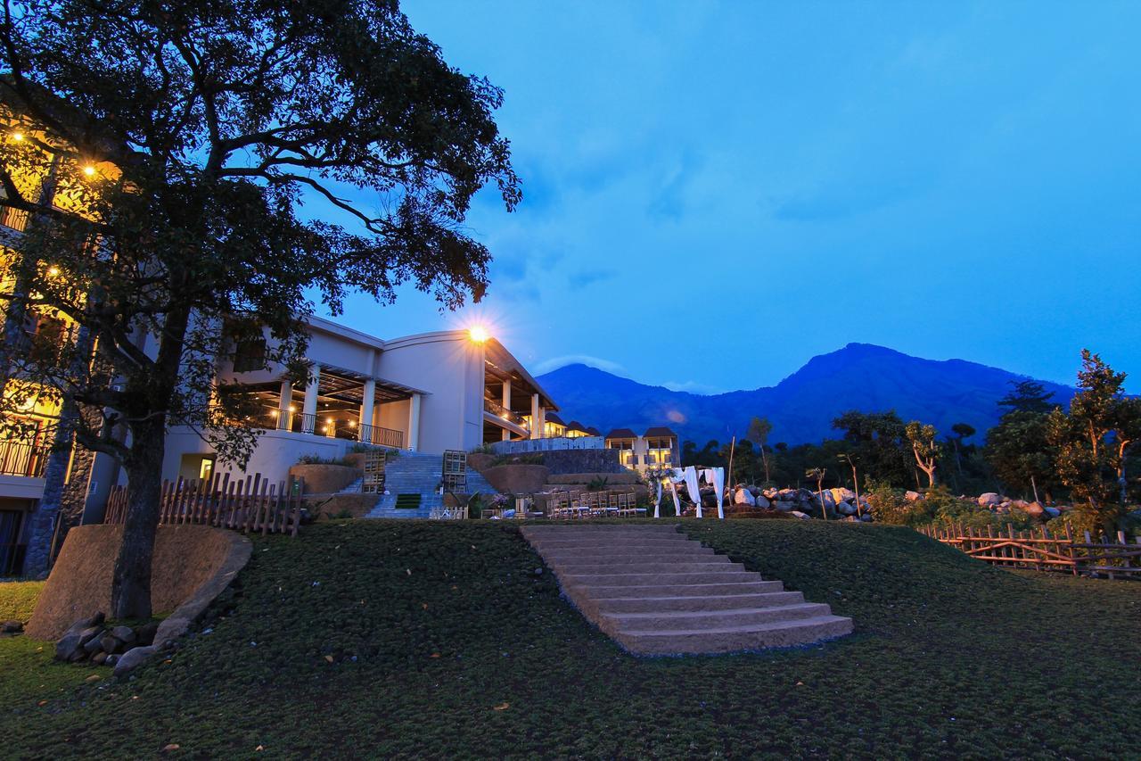 Baobab Safari Resort Prigen Exterior foto